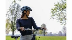 Abus Youn-I ACE Urbanhelm -Fahrradhosen Verkaufsladen az Abus YounI ACE Urbanhelm 6 pearlwhite 193119 7fcad327 9181 4ff8 a357 69678540baeb